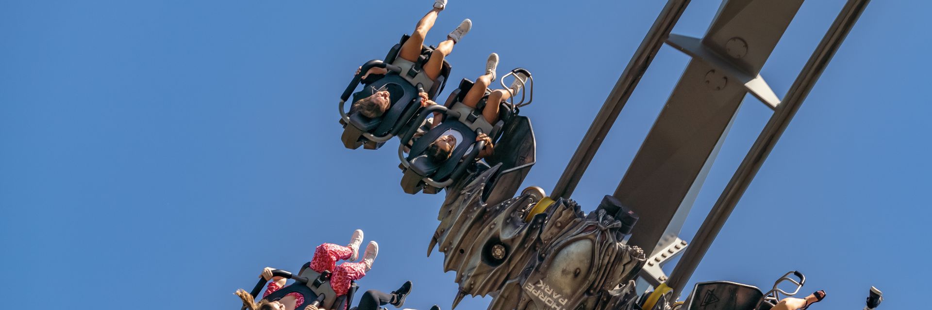 The Swarm | UK's First Wing Rollercoaster | Thorpe Park Resort