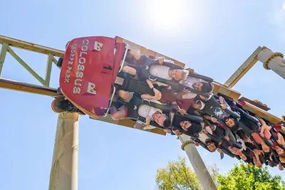 Guests upside down on Colossus 