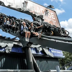 Thrilling Daytime Events, Group Riding The Swarm Rollercoaster