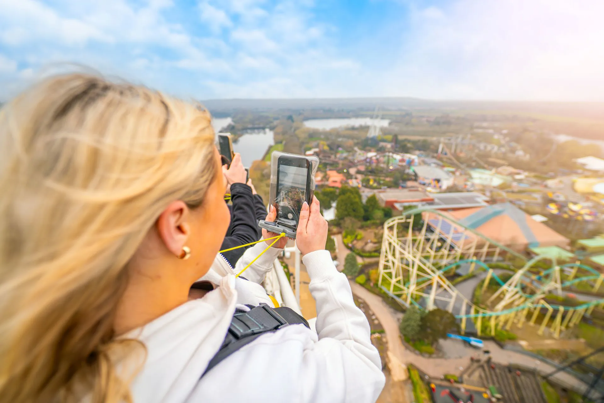 Hyperia Guest With Phone