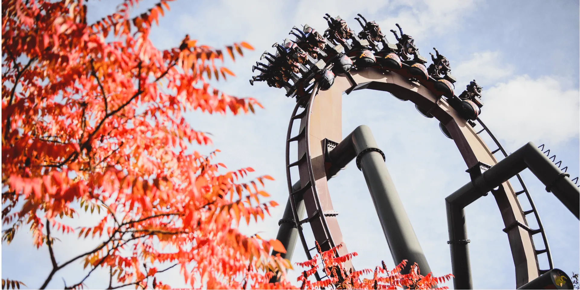 Nemesis Inferno Inverted Rollercoaster Thorpe Park Resort 