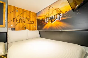 Hyperia Rooms JS 4 Website 7X5