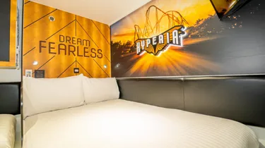 Hyperia Rooms JS 4 Website 7X5