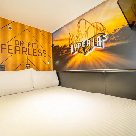 Hyperia Rooms JS 4 Website 7X5