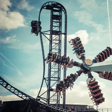 Saw The Ride Rollercoaster & Samurai