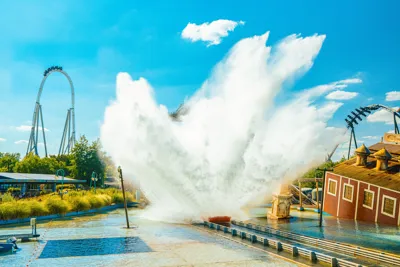 A large splash from Tidal Wave with guests on Stealth in the background