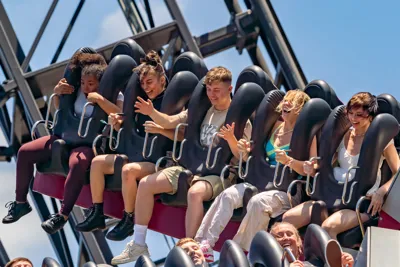 Guests smiling on Samurai