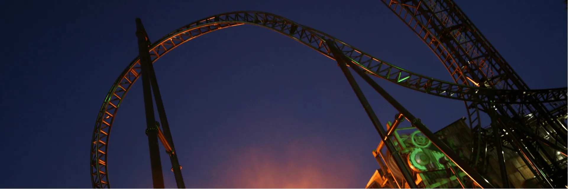 SAW The Ride Rollercoaster At Night