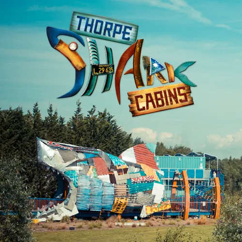 Thorpe Shark Cabins Entrance