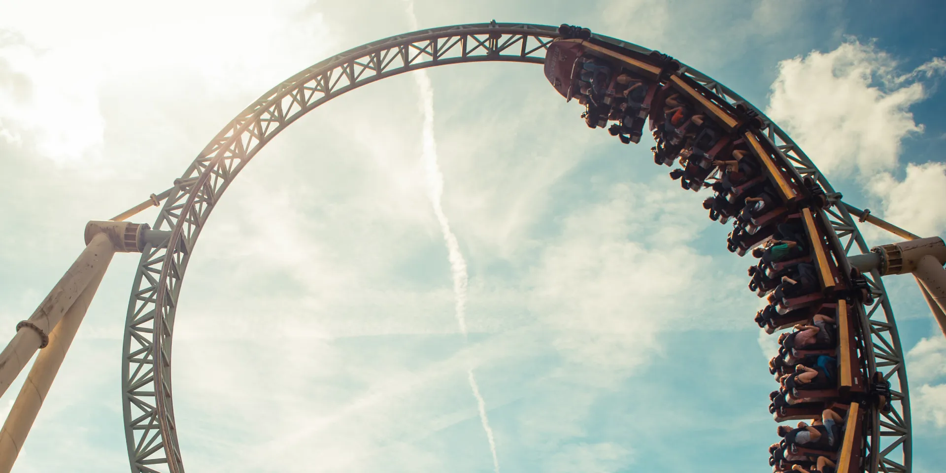 Colossus - Ten-Loop Rollercoaster | Thorpe Park Resort