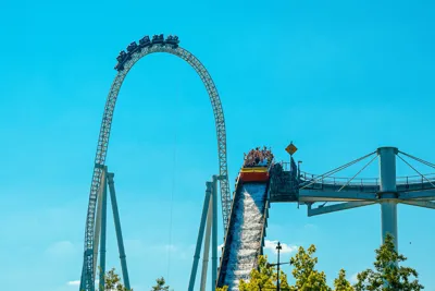 Guests on both Tidal Wave and Stealth in the background