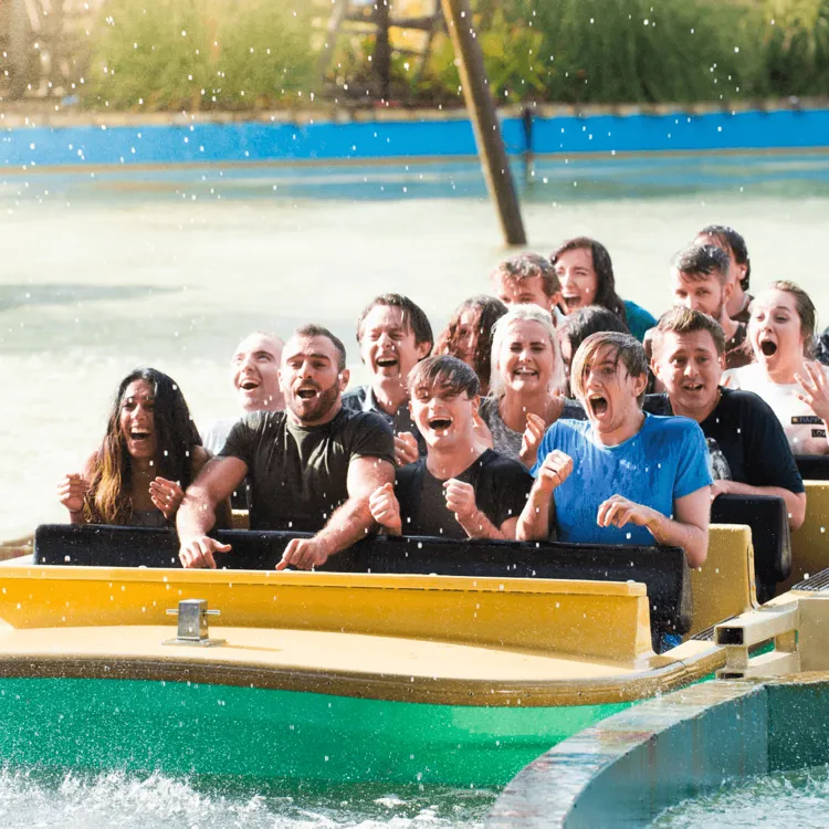 Slow Water Rides Tidal Wave | Water Soaking Thrill Ride | Thorpe Park Resort