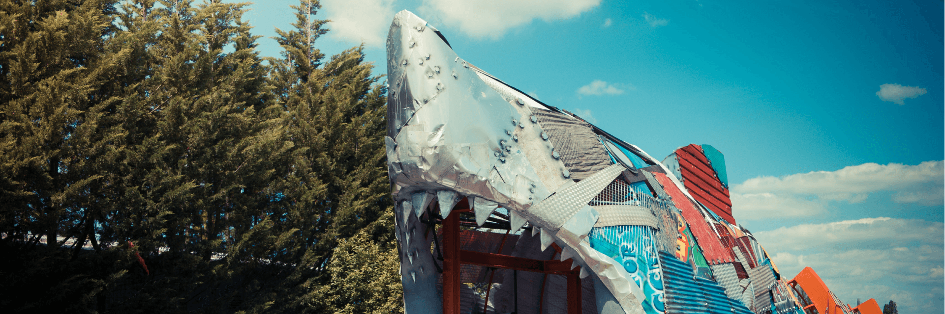 Thorpe Shark Entrance