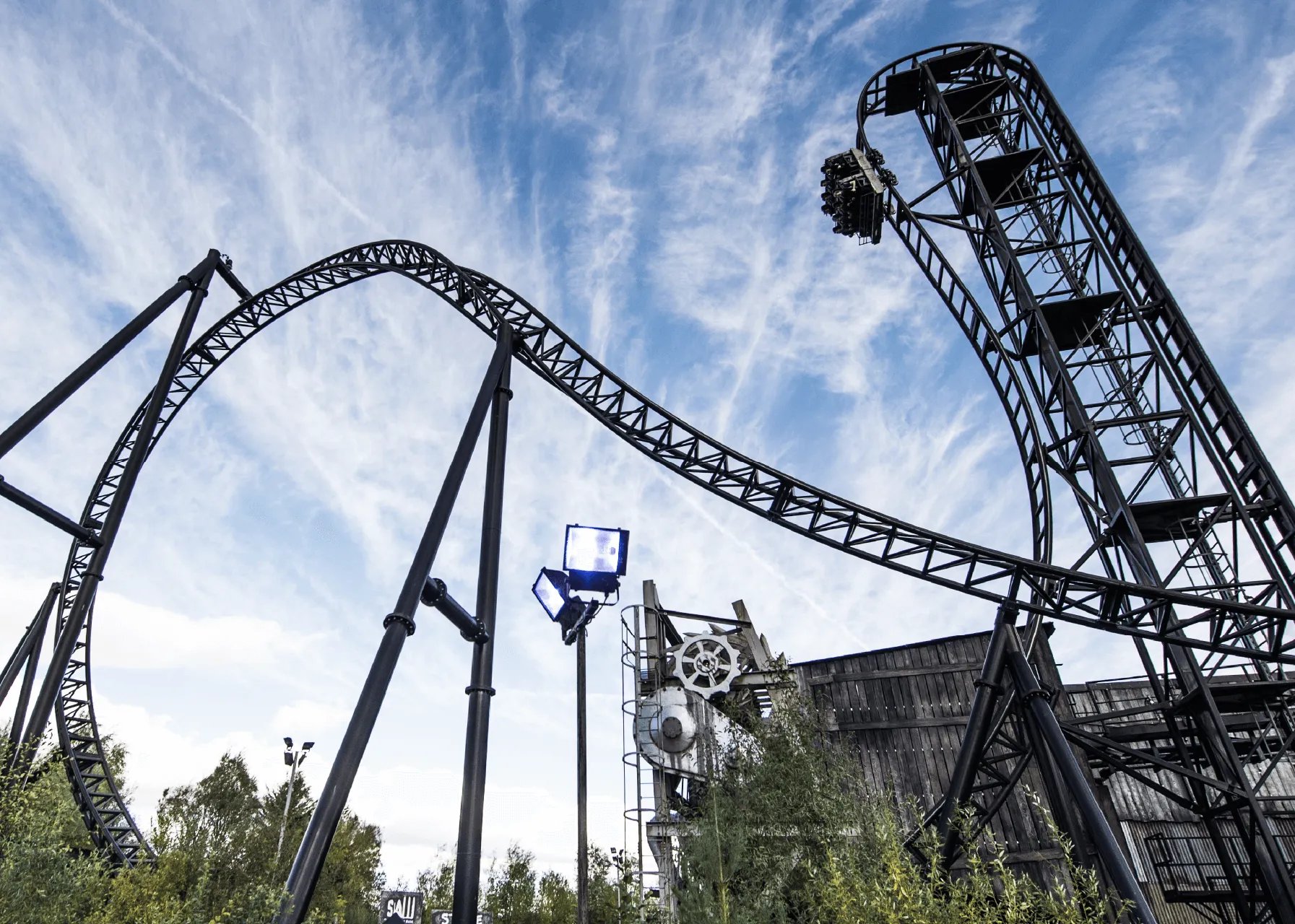 Thorpe Park Saw The History Of Saw The Ride BZLU