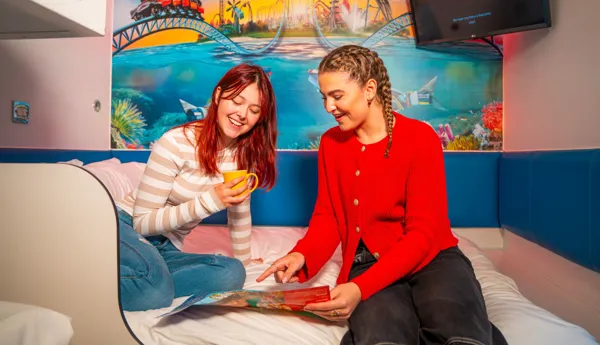 Thorpe Park Shark Cabins