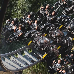 Schools Early Booking Offer Students On The Swarm