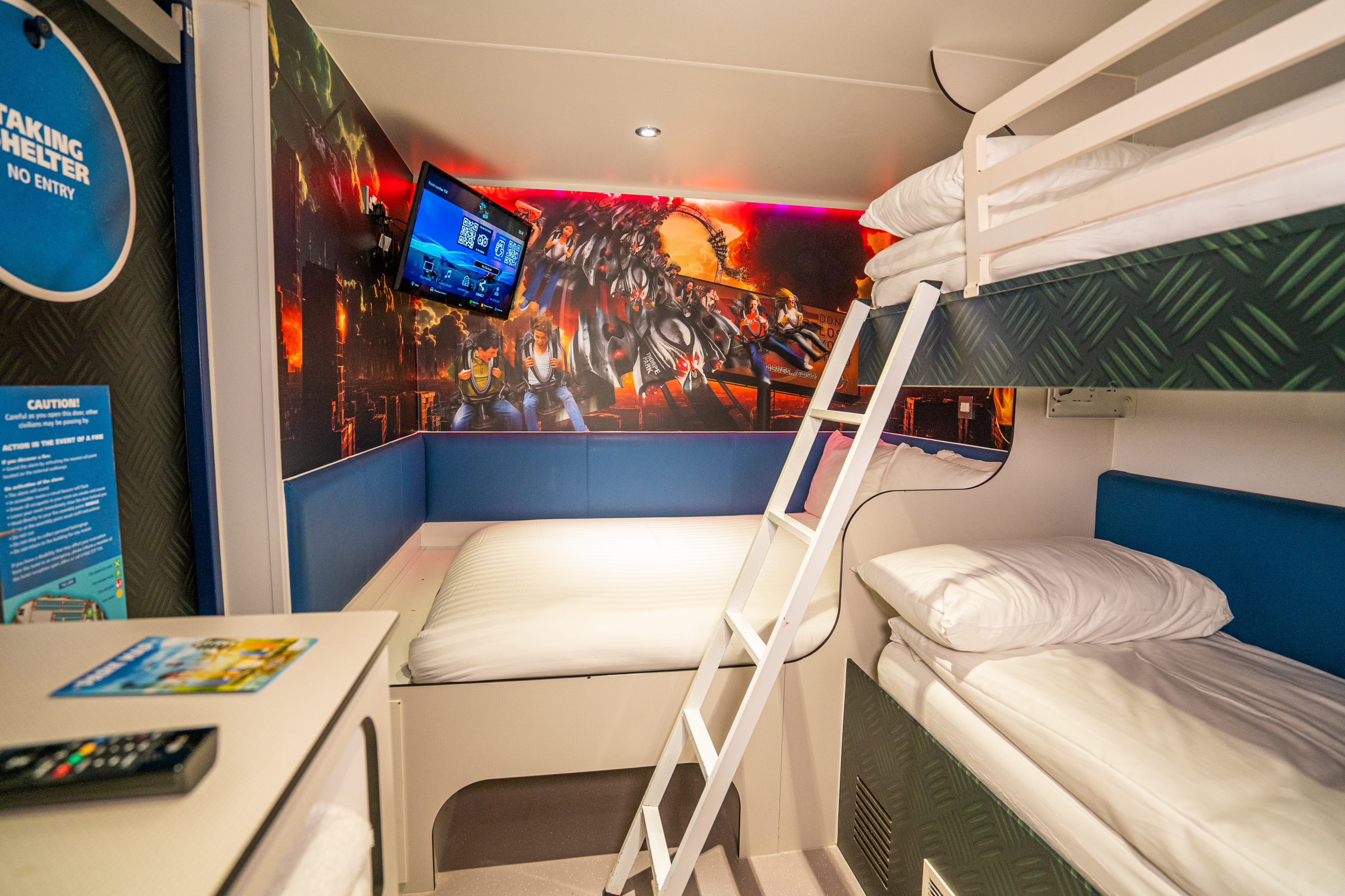 The Swarm Rooms with Bunk Beds