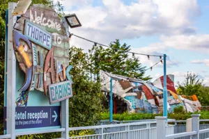 Thorpe Park Shark Cabins Entrance