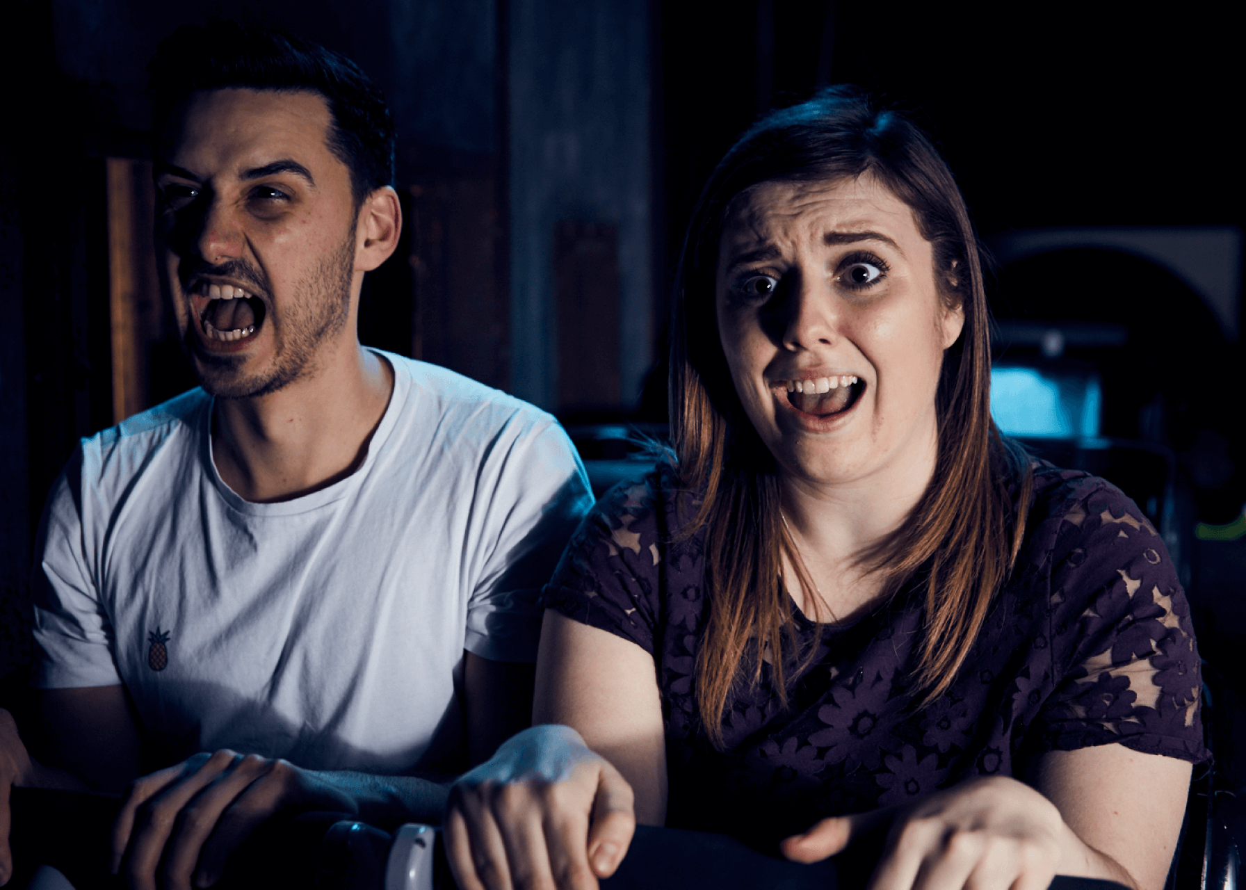 The Walking Dead Indoor Roller Coaster, Guests Screaming